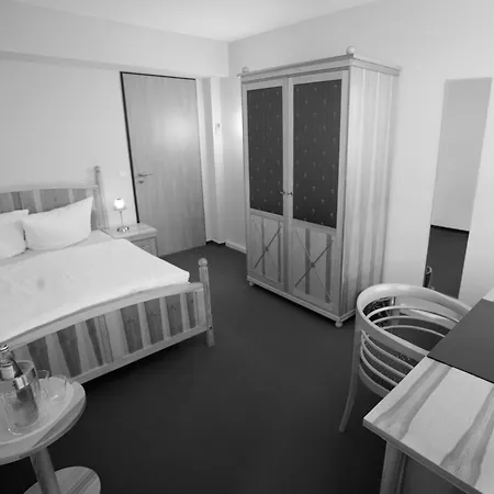 Szálloda Laerholz 84 *