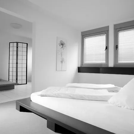 Szálloda Laerholz 84 *